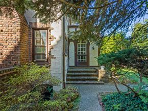 23 Whitson Street, Queens NY 11375