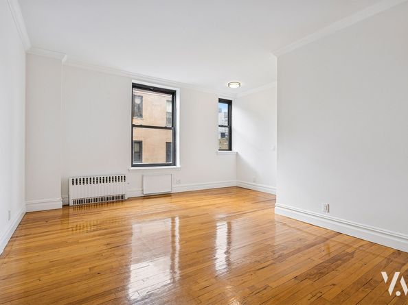 112 West 72nd Street 12E, New York NY 10023