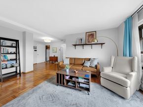 21-85 34th Avenue 7C, Queens NY 11106