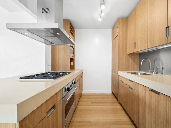 450 West 17th Street 1009, New York NY 10011