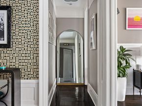 200 West 54th Street 10F, New York NY 10019