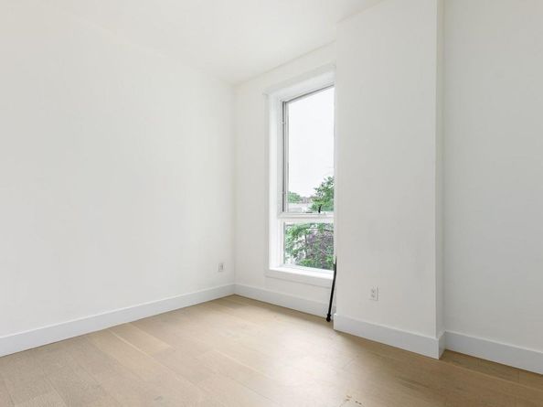 2222 Ocean Avenue 2G, Brooklyn NY 11229