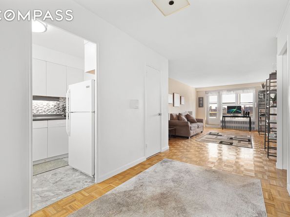 35-11 85th Street 8M, Queens NY 11372