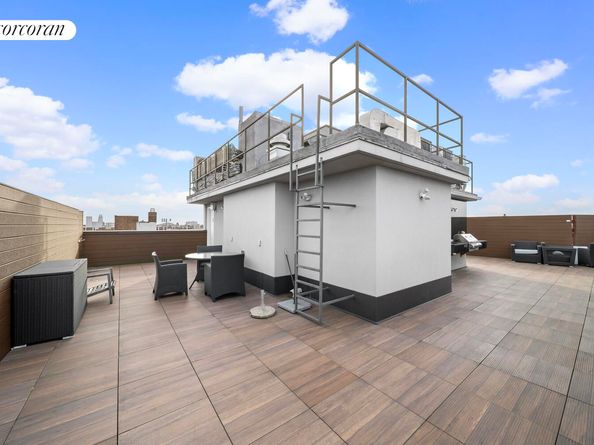 1753 East 12th Street PH3, Brooklyn NY 11229