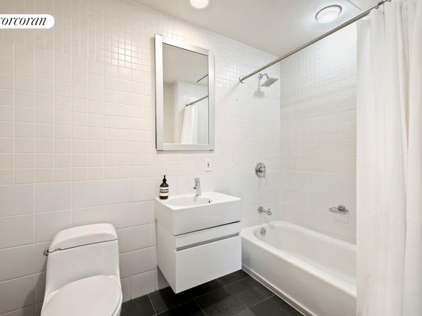 80 Chambers Street 9A, New York NY 10007