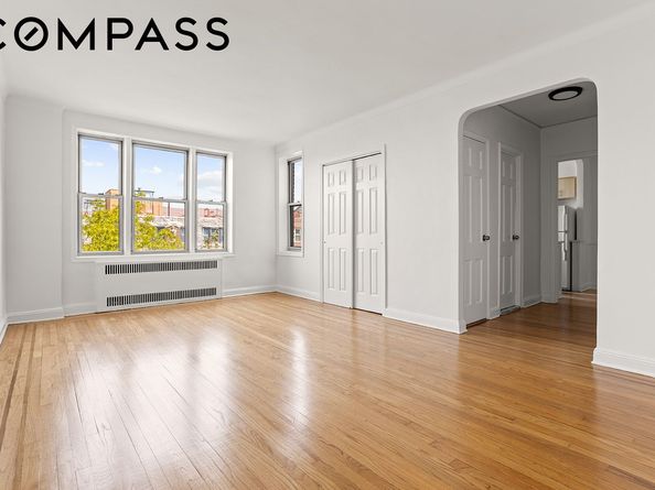 76-12 35th Avenue 6N, Queens NY 11372