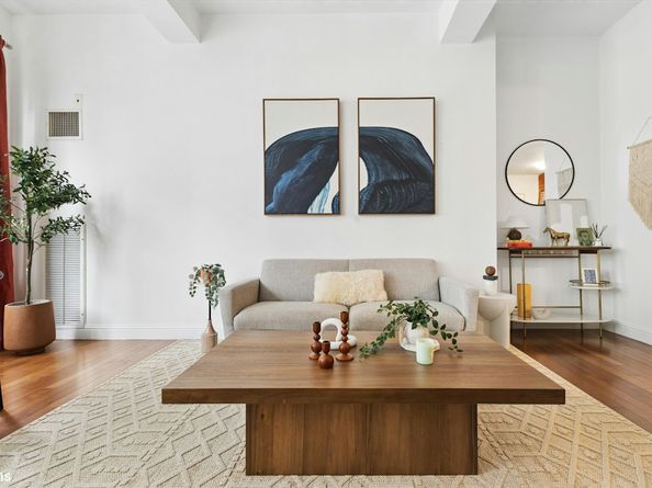 88 Greenwich Street 724W, New York NY 10006