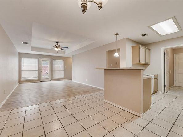 225  Juniper Ridge Court , DeSoto Texas 75115