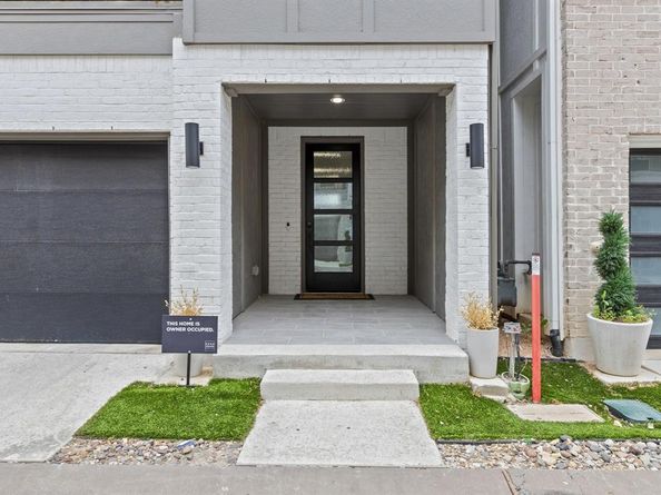 2635  Carmelita Street , Dallas Texas 75212