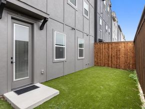 2635  Carmelita Street , Dallas Texas 75212