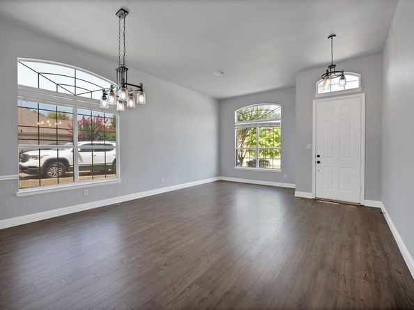 1108  Huntington Trail , Mansfield Texas 76063