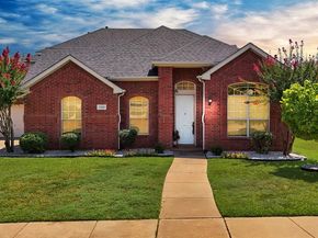 1108  Huntington Trail , Mansfield Texas 76063