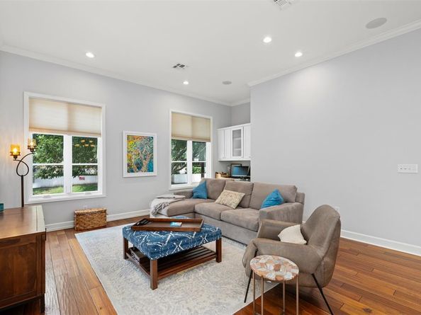 3210  Carlisle Street  65, Dallas Texas 75204