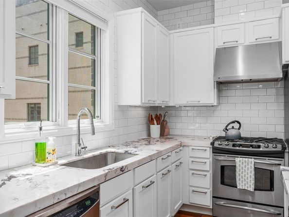 3210  Carlisle Street  65, Dallas Texas 75204