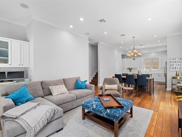 3210  Carlisle Street  65, Dallas Texas 75204