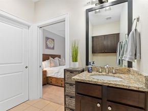 3210  Carlisle Street  65, Dallas Texas 75204