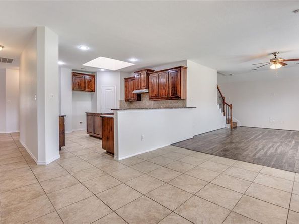 1404  Majestic Meadows Drive , Glenn Heights Texas 75154