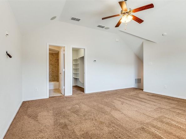 1404  Majestic Meadows Drive , Glenn Heights Texas 75154