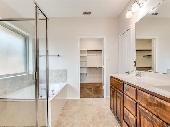 1404  Majestic Meadows Drive , Glenn Heights Texas 75154