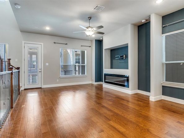 8218  Laflin Lane , Dallas Texas 75231