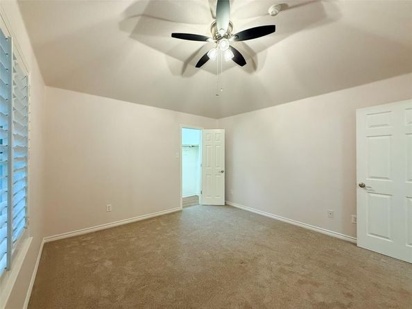 3603  Sussex Court , Corinth Texas 76210