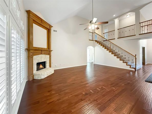 3603  Sussex Court , Corinth Texas 76210