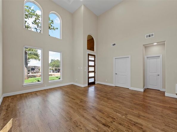 1713 W Highland Drive , Keller Texas 76262