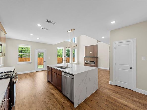 1713 W Highland Drive , Keller Texas 76262