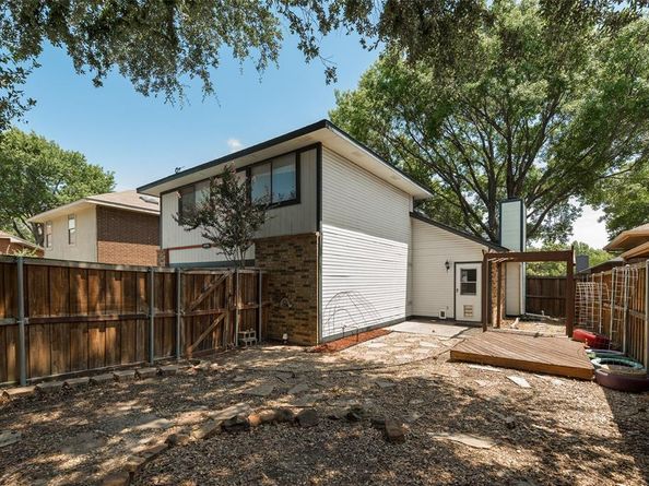 4009  David Drive , Rowlett Texas 75088