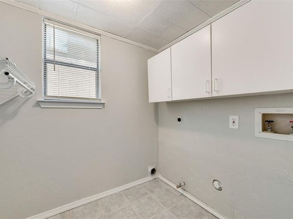 4009  David Drive , Rowlett Texas 75088