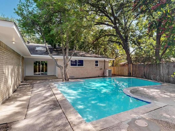 5315  Everglade Road , Dallas Texas 75227
