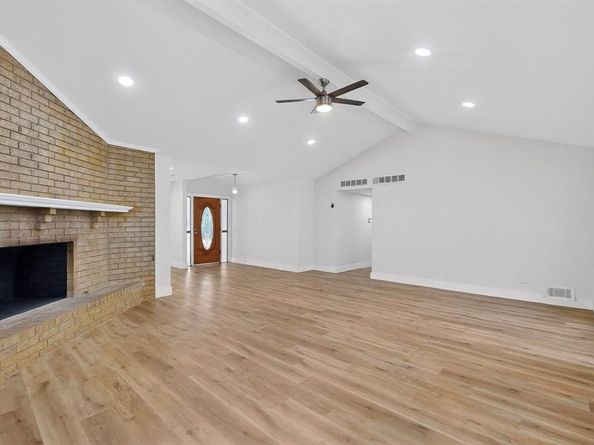 5315  Everglade Road , Dallas Texas 75227