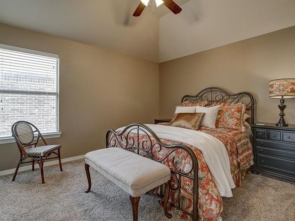 7706  Meadow Glen Drive , Sachse Texas 75048