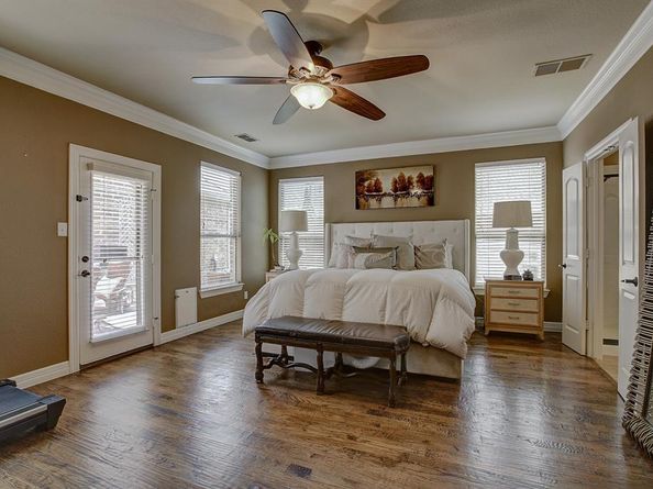 7706  Meadow Glen Drive , Sachse Texas 75048