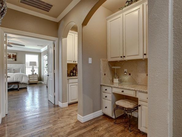7706  Meadow Glen Drive , Sachse Texas 75048