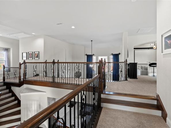 600  Sierra Avenue , Mansfield Texas 76063