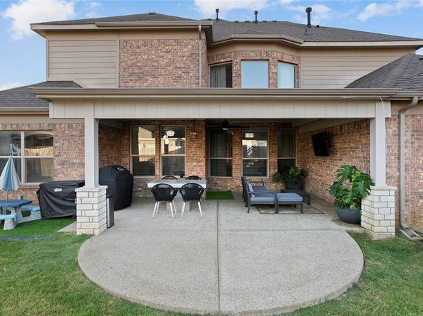 600  Sierra Avenue , Mansfield Texas 76063