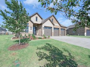 708  Proverbs Court , Heath Texas 75032