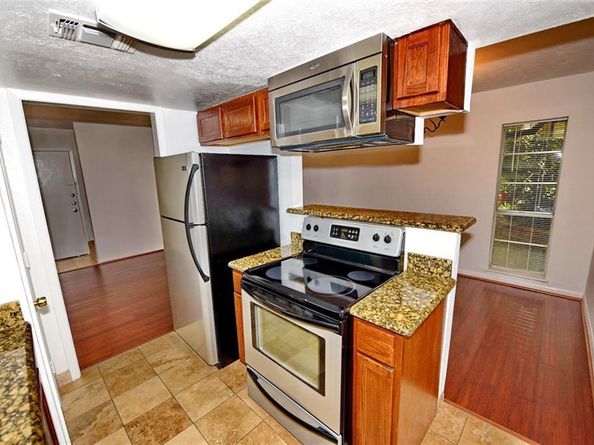 4317  Hartford Street  107, Dallas Texas 75219