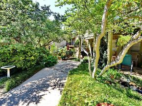 4317  Hartford Street  107, Dallas Texas 75219