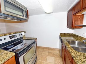 4317  Hartford Street  107, Dallas Texas 75219