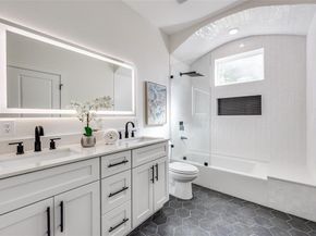 2412  Jeffries Street , Dallas Texas 75215