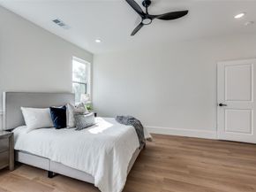 2412  Jeffries Street , Dallas Texas 75215