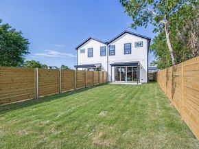 2412  Jeffries Street , Dallas Texas 75215