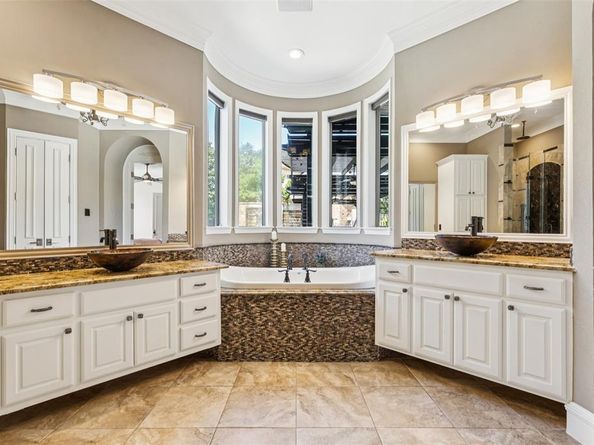 815  Faith Trail , Heath Texas 75032