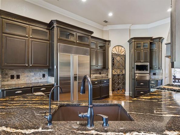 815  Faith Trail , Heath Texas 75032