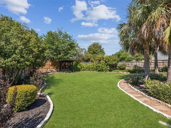 815  Faith Trail , Heath Texas 75032