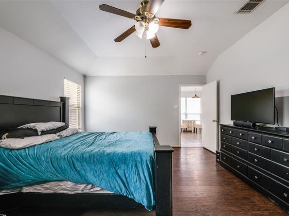 9844  Carter Drive , McKinney Texas 75072