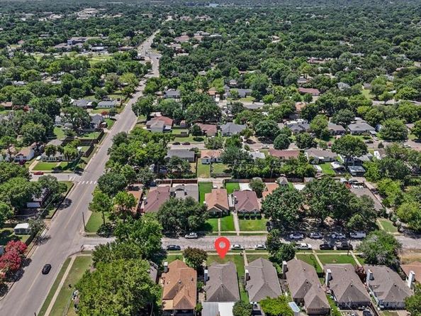 1313  Abbott Drive , Irving Texas 75060