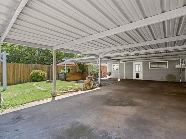 1313  Abbott Drive , Irving Texas 75060